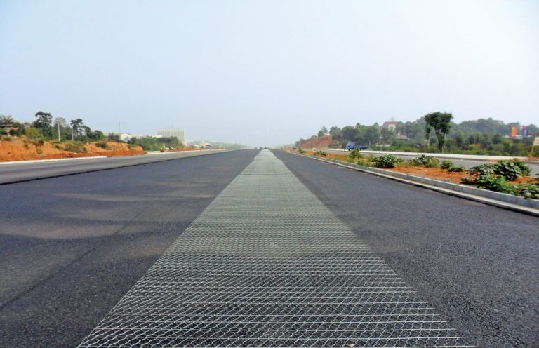 Renforcement de chaussées Maccaferri France