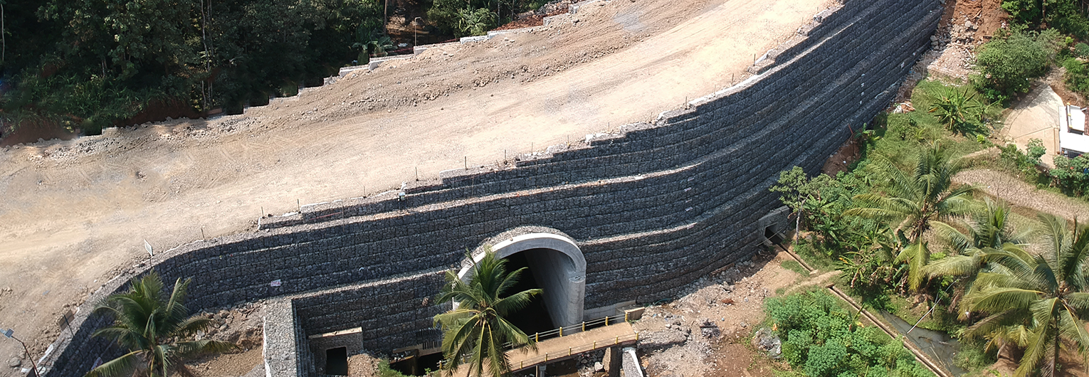 Application of MSE Wall with Back-to-Back System for Construction of Access Road at Bener Dam